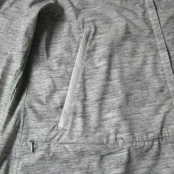 Lululemon Sun Showers full zip Jacket size 6 ptp 21.5" *EUC - Picture 8 of 16